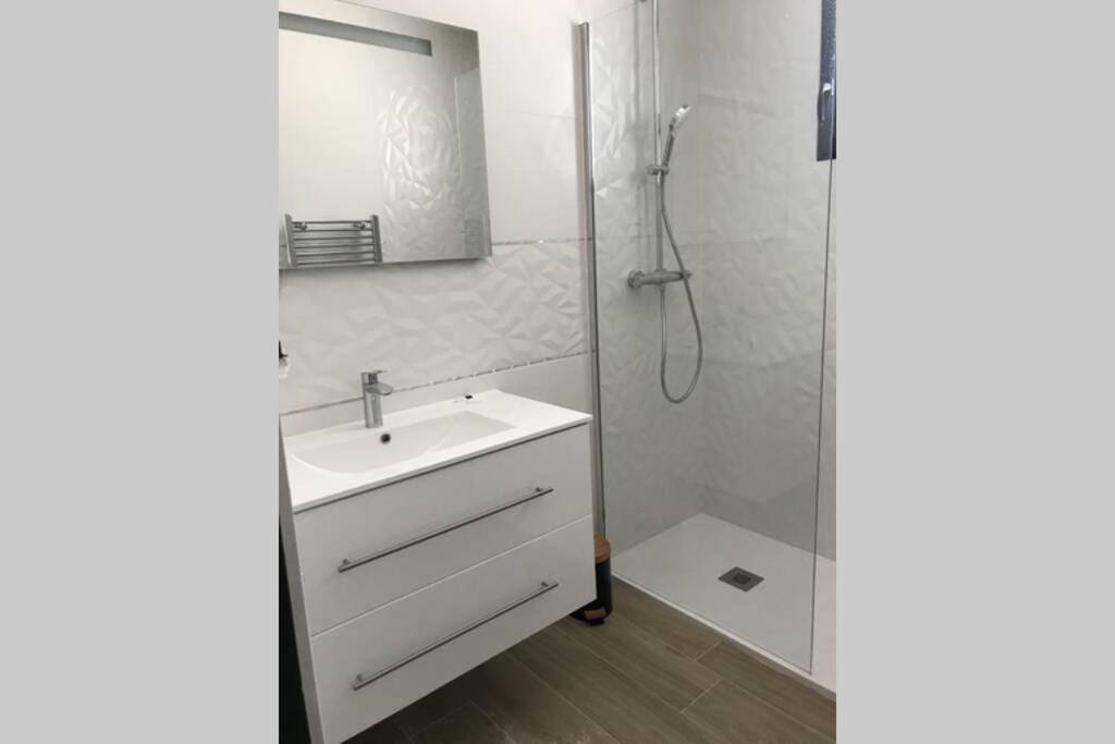 Maison face accès plage, 4 Chambres, 11 personnes La Faute-sur-Mer Extérieur photo